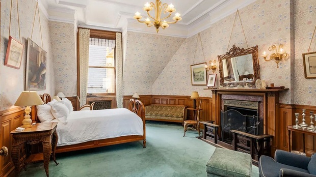 Фото спальни. Роберт Лоуэлл для Дугласа Эллимана