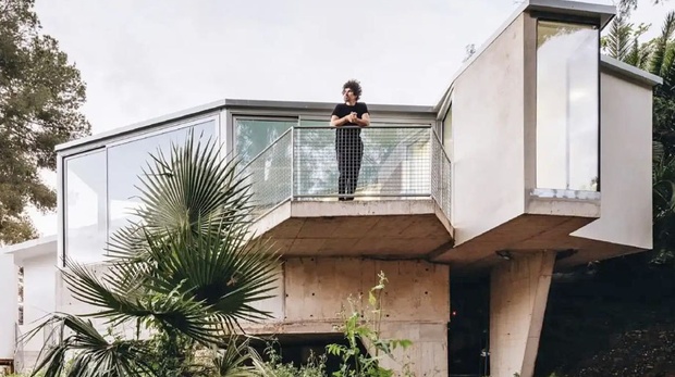 Дом над оврагом от студии Especie Arquitectura