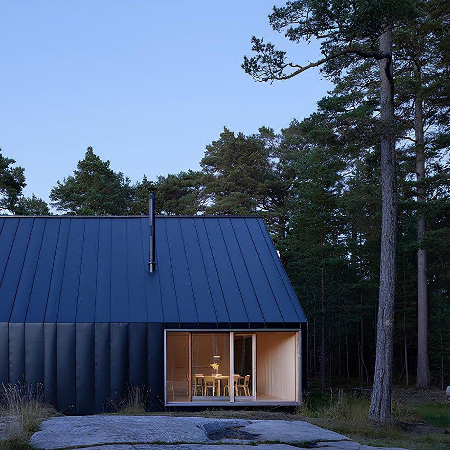 Casa Husarö от Tham & Videgård Arkitekter - современный минимализм и природа в проекте семейного дома на Стокгольмском архипелаге.