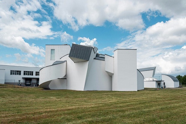 Музей дизайна Vitra, Вайль ам Рейн, Германия, 1989 г. | Изображение © Arvydas Venckus