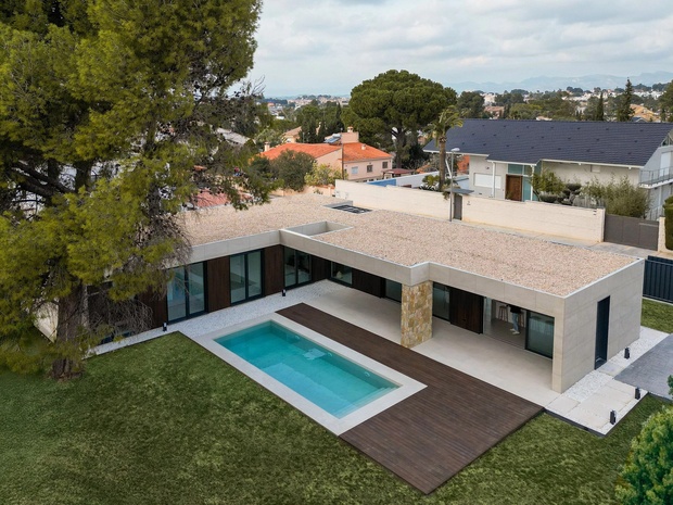 Вид на участок.